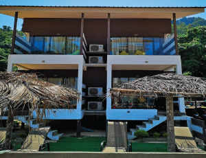 Barat-Tioman-Beach-Resort