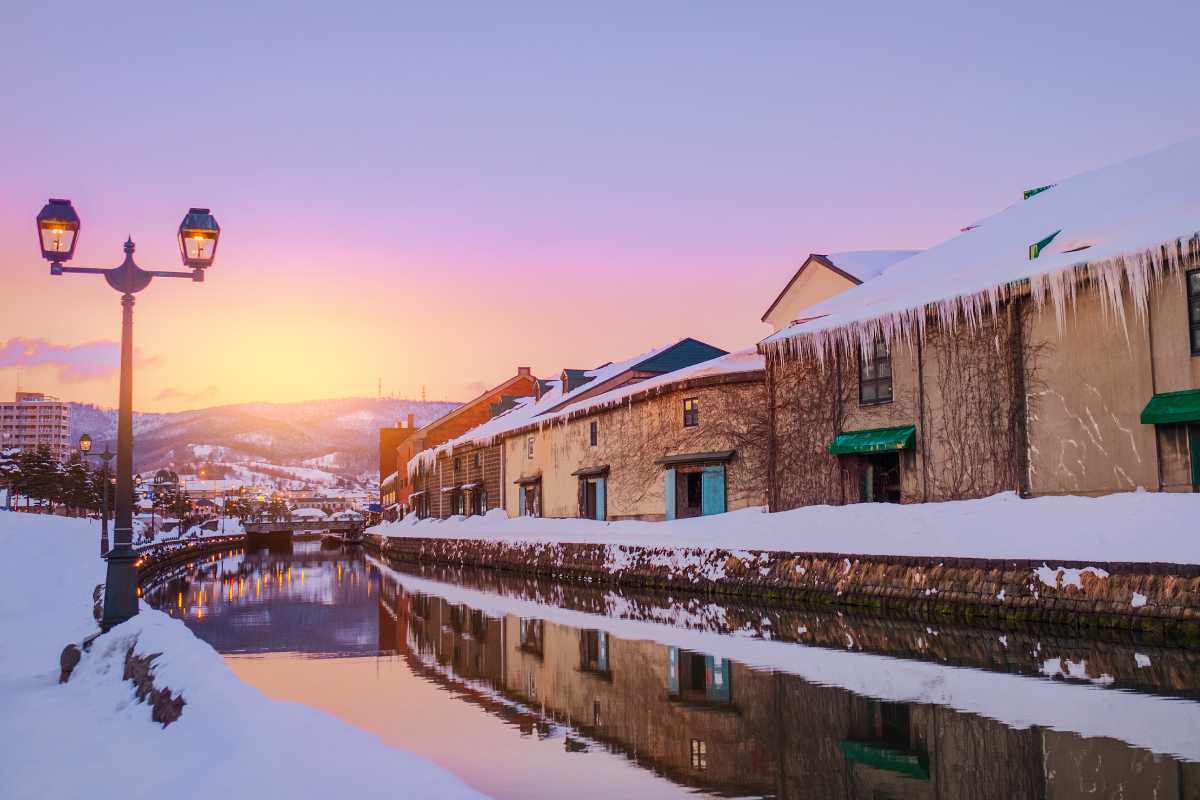 Otaru Canal Winter 1200x800 1