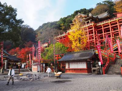 Yutoku Inari Shrine 400x300 2