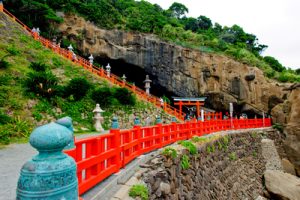 UdoShrineIti UdoShrineIti Qsvnl42fnnnzsf7qfhz4jngnh8gx3rp41h5hvloa8g