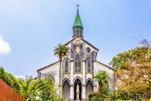 Oura Cathedral Autumn 1200x800 1 R9xykhzczegttuc3l4nh2nfaamrq6dvj1ku8u5vbv4